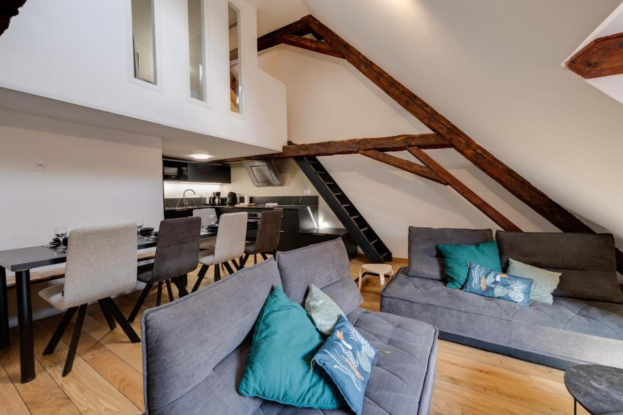 Le Septqatre - Grand Triplex Au Coeur De La Vieille Ville Άννεσι Εξωτερικό φωτογραφία